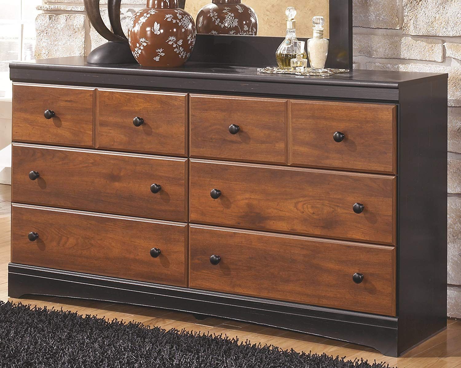 Экологичные материалы для комодов MH75